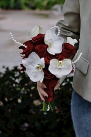 手拿小花