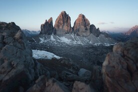 岩石山