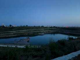 湖面夜景