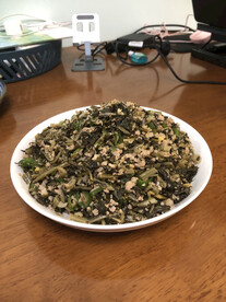 酸菜炒肉沫