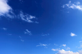 蓝天白云