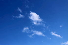 蓝天白云