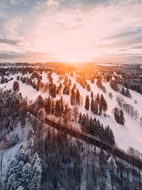 雪山夕阳