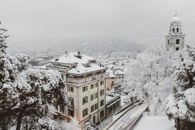 大雪后的城市
