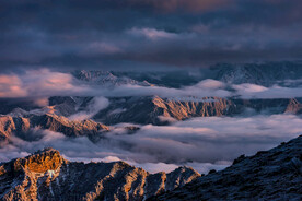 雪山山脉图片