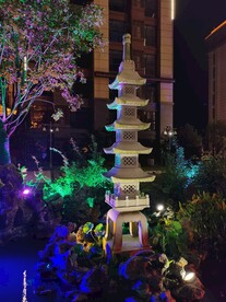 小塔夜景