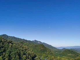 青山蓝天