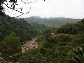 龙归寨瀑布景区风景