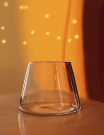 透明玻璃杯