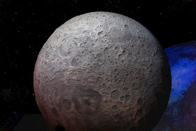 天文馆里的月球模型