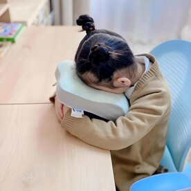 儿童午睡