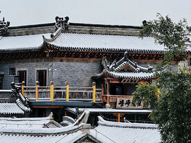 龙窝楼雪景