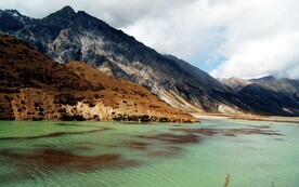 山水风景 河  白云