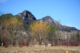 远山天空