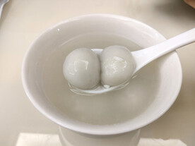 黑芝麻汤圆