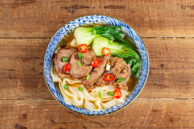 牛肉烩面美食