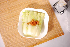 蒜茸娃娃菜