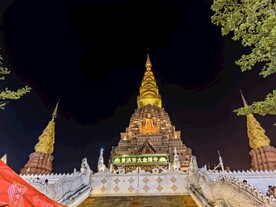 西双版纳大金塔