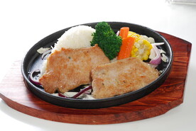 铁板猪扒饭
