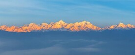 云海雪山
