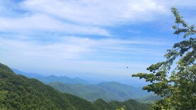 山顶风景图