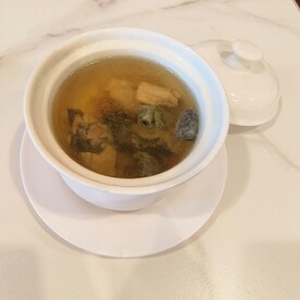 花旗参乌鸡汤