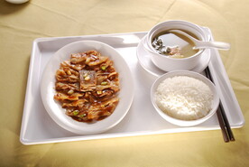 咸鱼肉饼饭