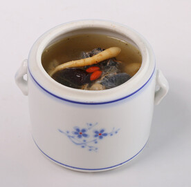 椰子炖竹丝鸡