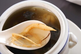 椰子炖竹丝鸡