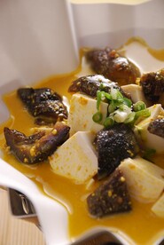蟹粉辽参滑豆腐