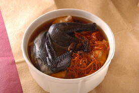 虫草花炖鸡汤 乌鸡汤