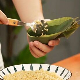 包粽子