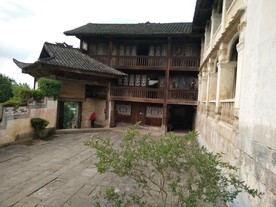 大水井古宅古建筑群大门内院