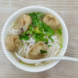 鱼皮饺汤粉