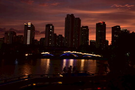 公园夜景
