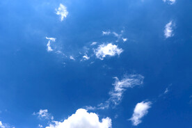 蓝天白云