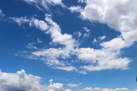 蓝天白云