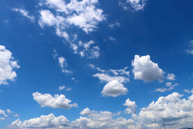 蓝天白云