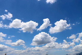 蓝天白云