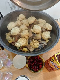 铁锅炖
