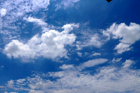 蓝天白云
