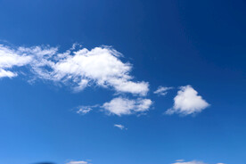 蓝天白云