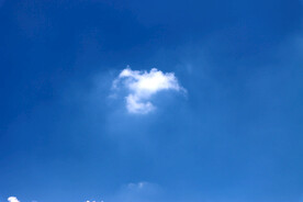 蓝天白云