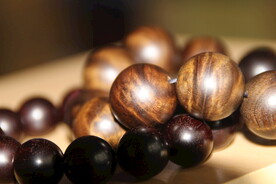 金丝楠阴沉木手串