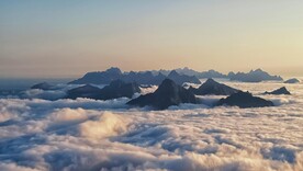 云海群山