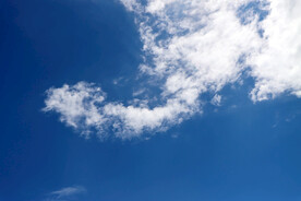 蓝天白云