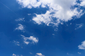 蓝天白云