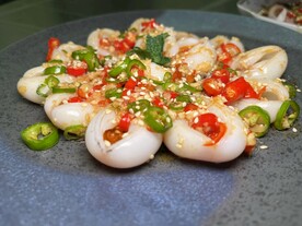捞汁墨鱼