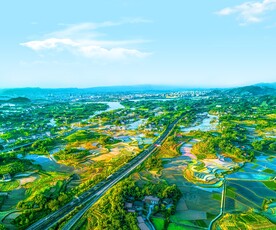 梁平鸟瞰田园美景