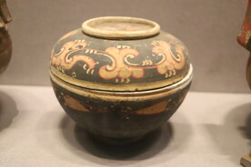 文物  陶罐